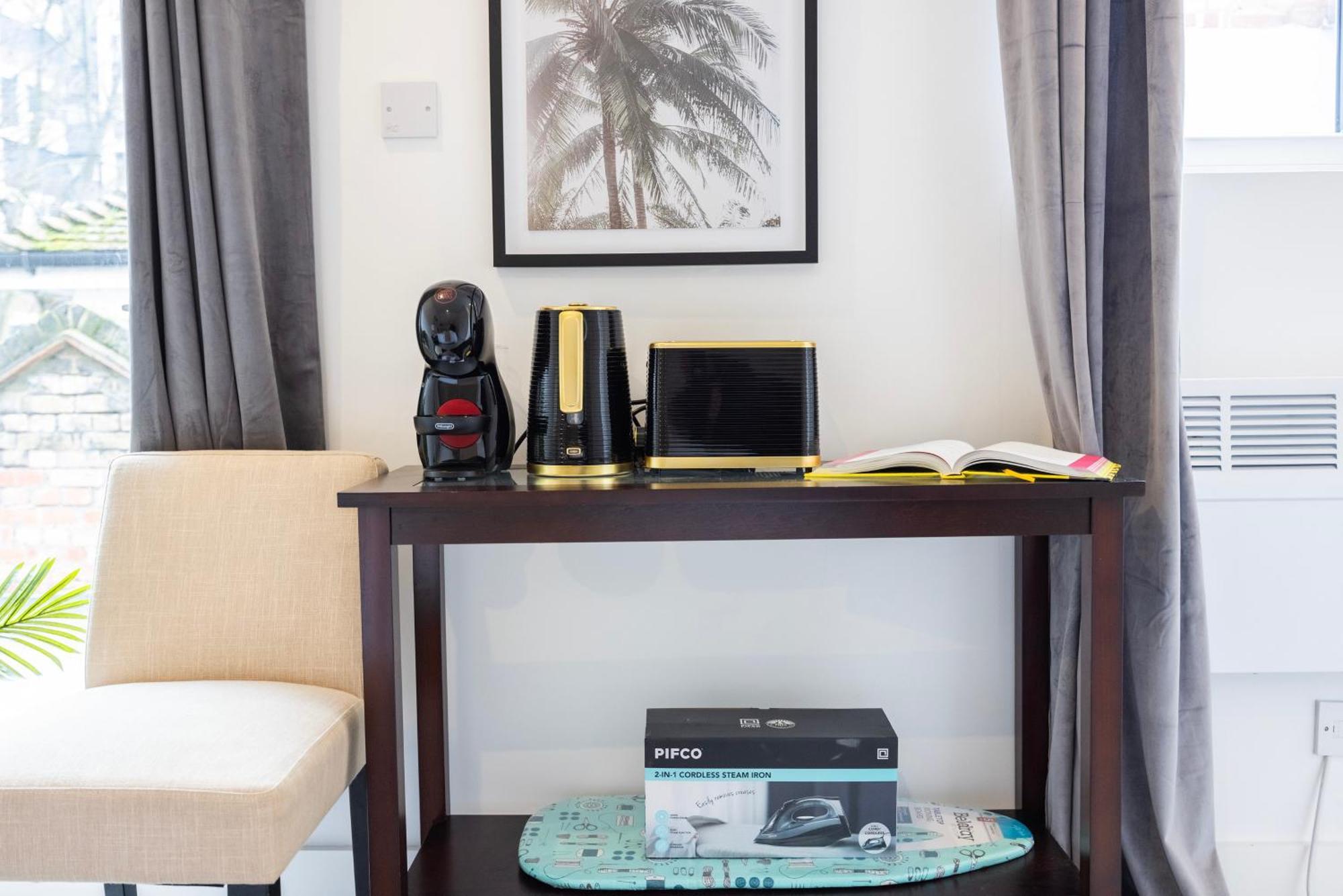 Block Of Apartments In Croydon ,Long Stays , Weekly & Monthly Offers , Contractors , Relocations , Leisure & Family Stays Kültér fotó